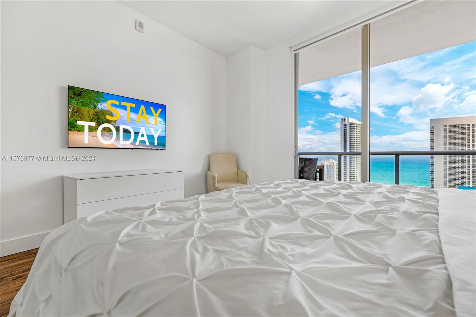 2600 E Hallandale Beach Blvd T3302 Property Photo 13
