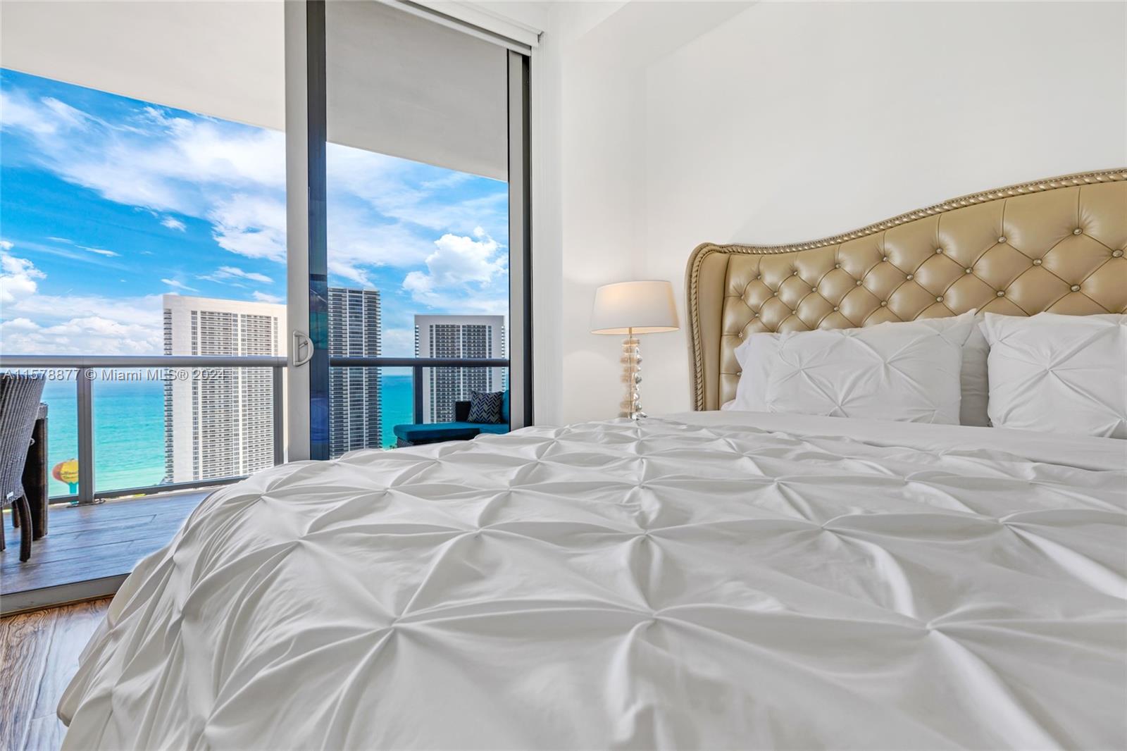 2600 E Hallandale Beach Blvd T3302 Property Photo 15