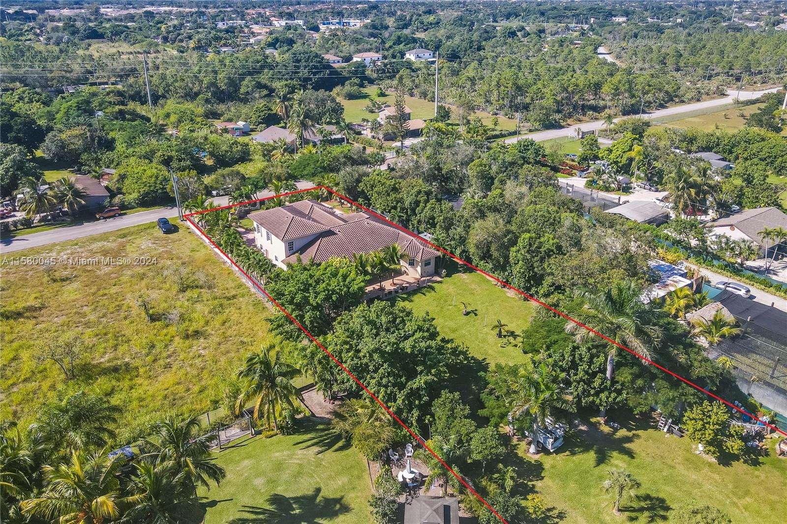 23101 Sw 120th Ave Property Photo 4
