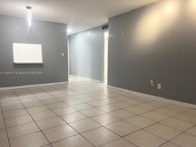 9974 N Kendall Dr 1033 Property Photo 1
