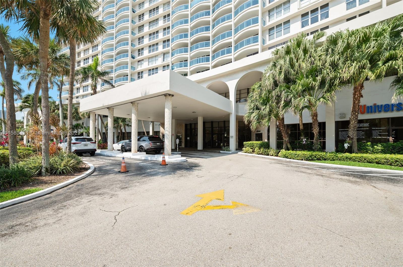 3800 S Ocean Dr 238 Property Photo 23