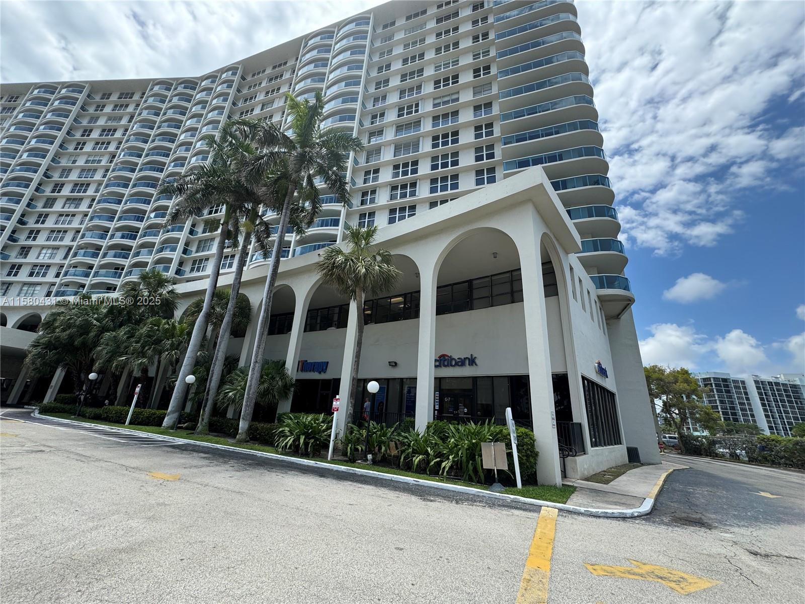 3800 S Ocean Dr 238 Property Photo 24