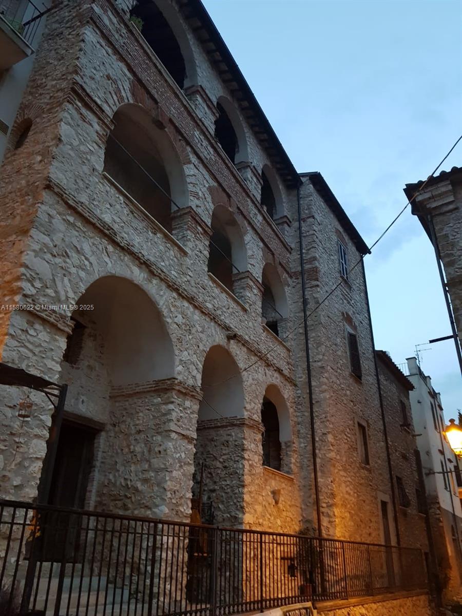 23 Via Delle Gradinate # 23 Property Photo 2