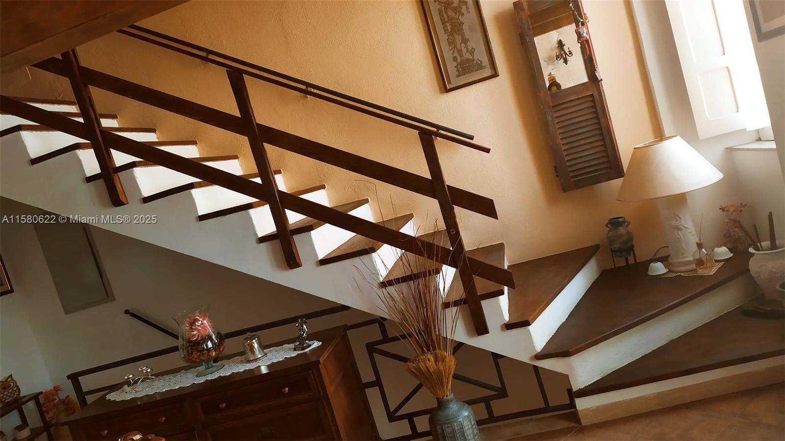 23 Via Delle Gradinate # 23 Property Photo 14