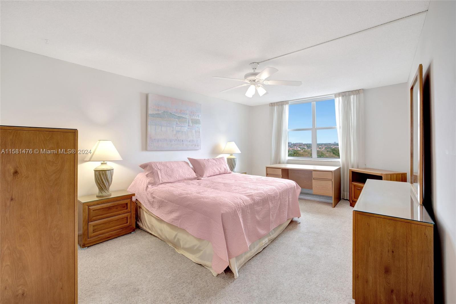 5200 N Ocean Blvd 710b Property Photo 15