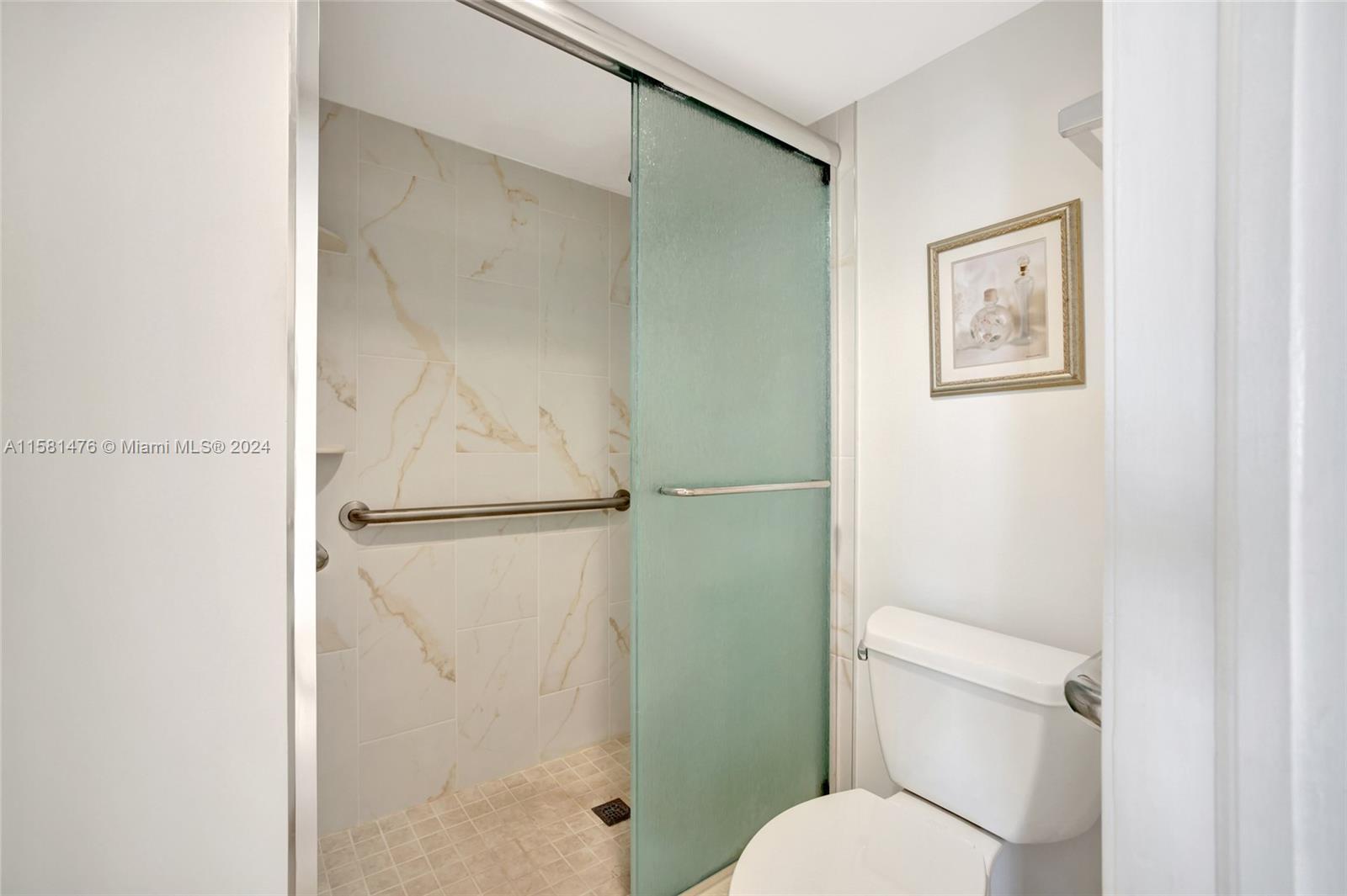 5200 N Ocean Blvd 710b Property Photo 16