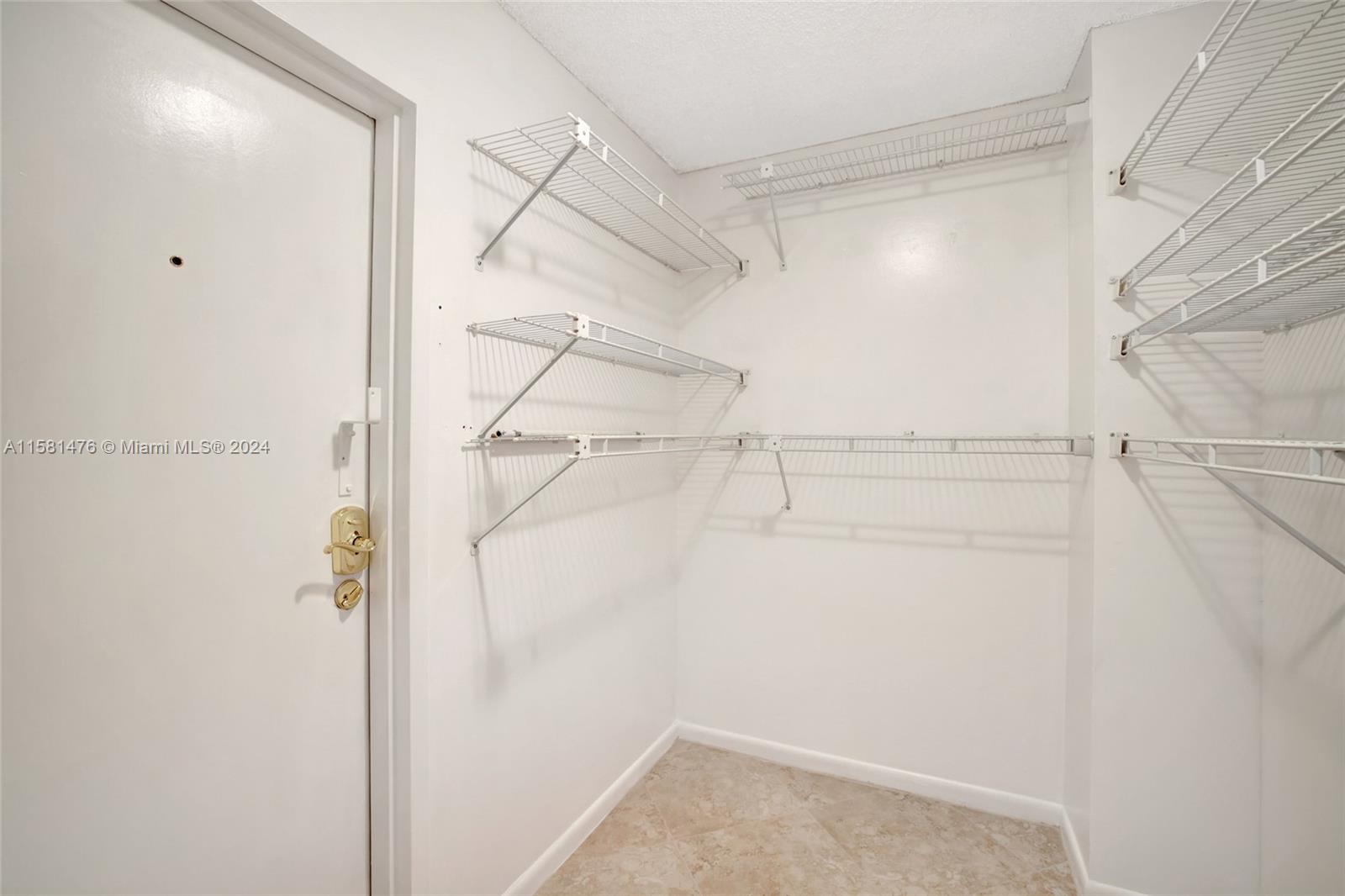 5200 N Ocean Blvd 710b Property Photo 17