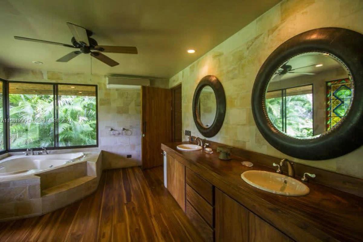 9 Santa Rita De OROTINA Casa De Campo Costa Rica.