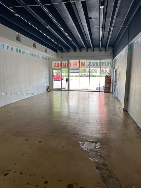 5600 Ne 2nd Ave Property Photo 3