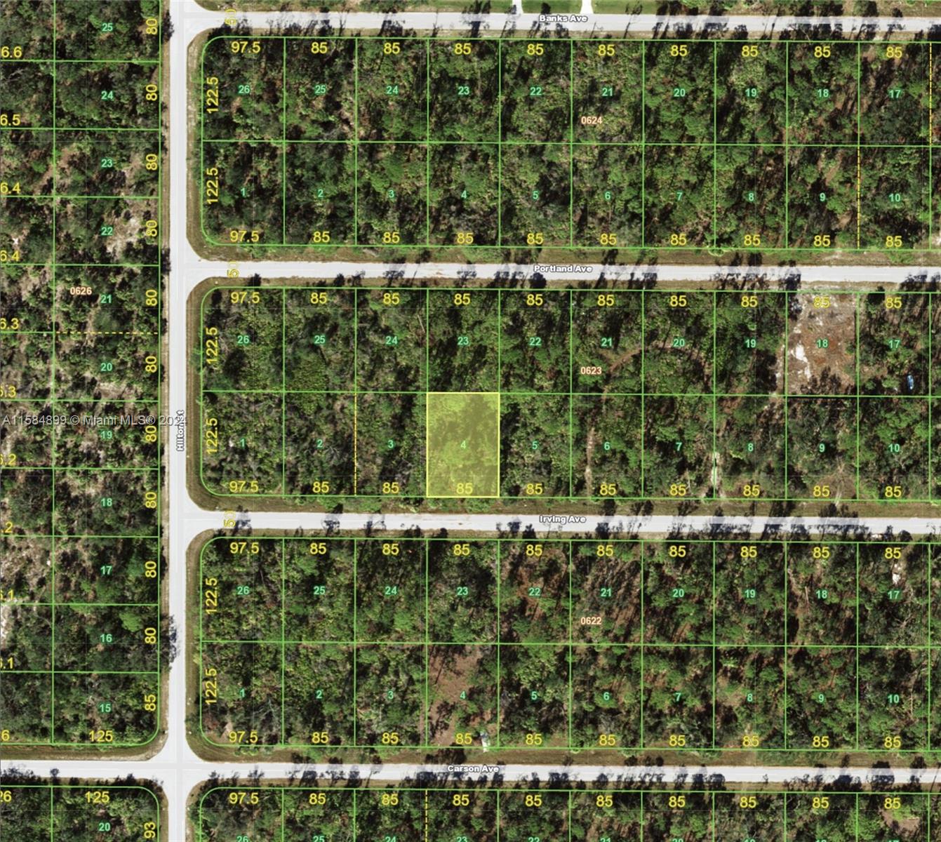 17068 Irving Ave Property Photo 1