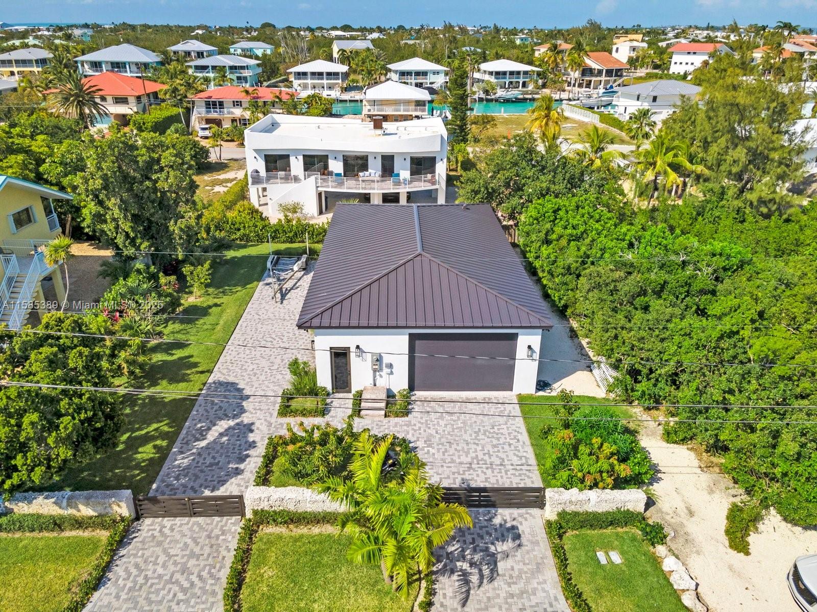 273 W Seaview Dr Property Photo
