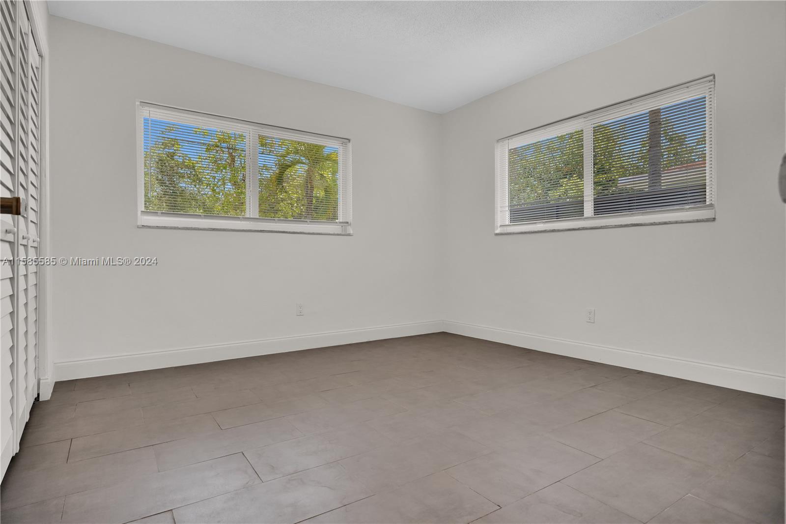 1241 Nw 25th St 1241 Property Photo 11