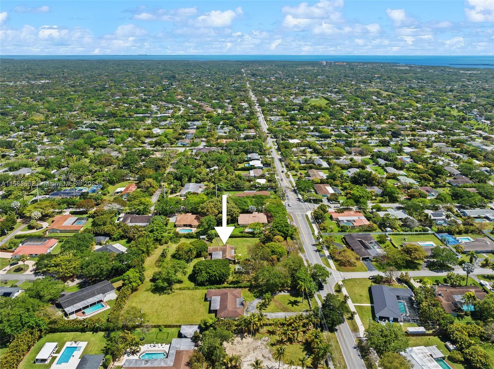 8205 Sw 136th St Property Photo 17