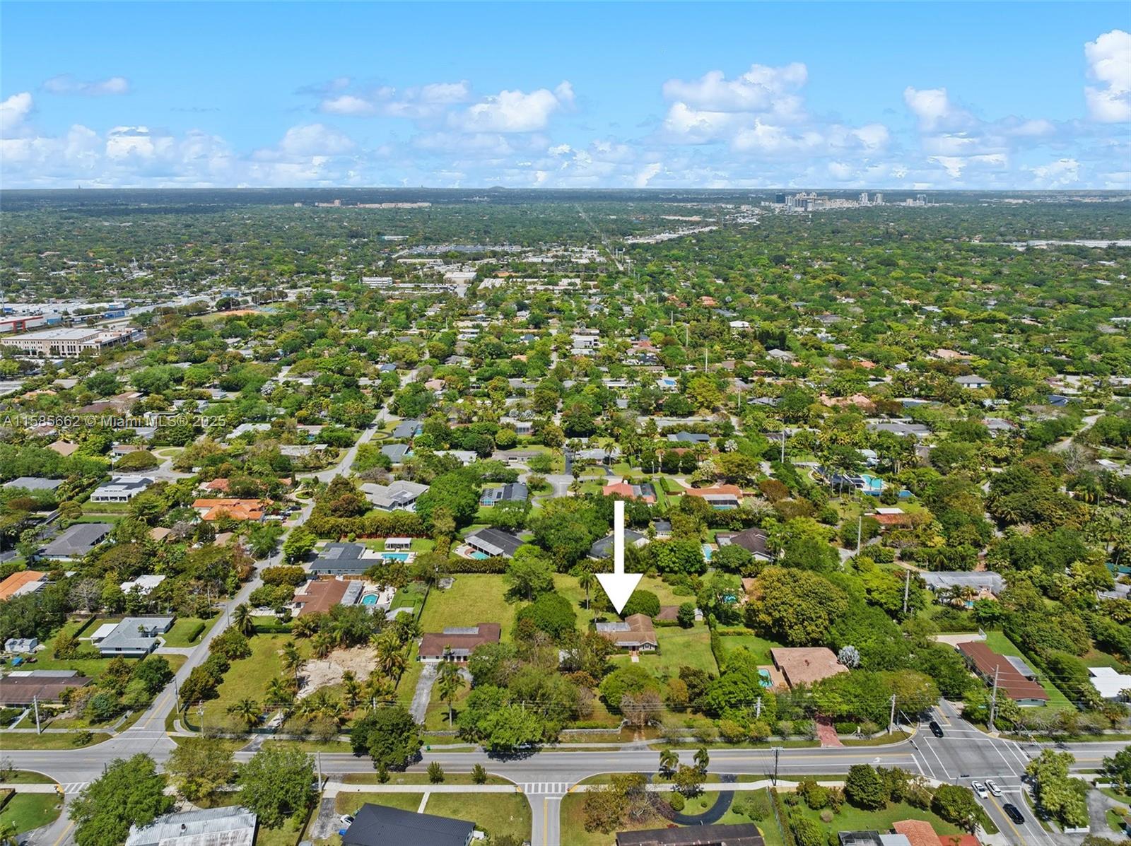 8205 Sw 136th St Property Photo 18