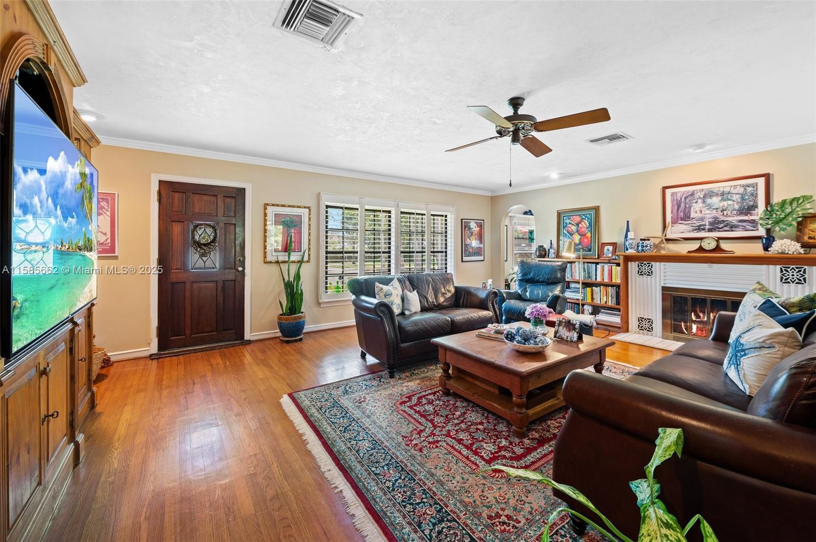 8205 Sw 136th St Property Photo 22