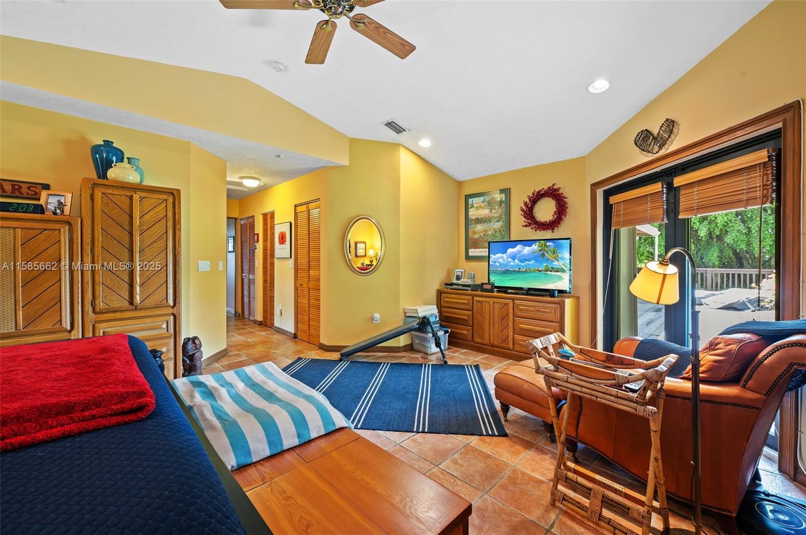 8205 Sw 136th St Property Photo 30