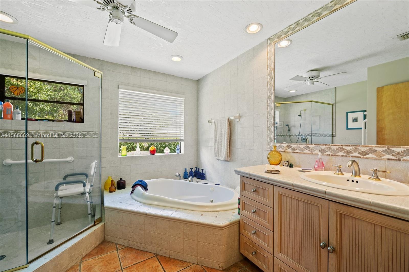 8205 Sw 136th St Property Photo 31