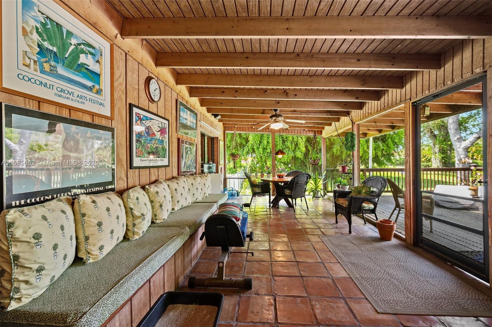 8205 Sw 136th St Property Photo 35