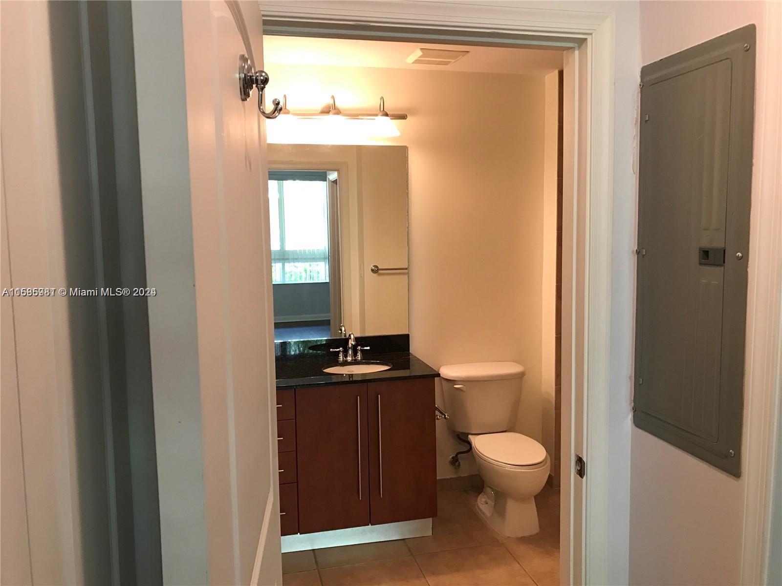 7355 Sw 89th St 420n Property Photo 7