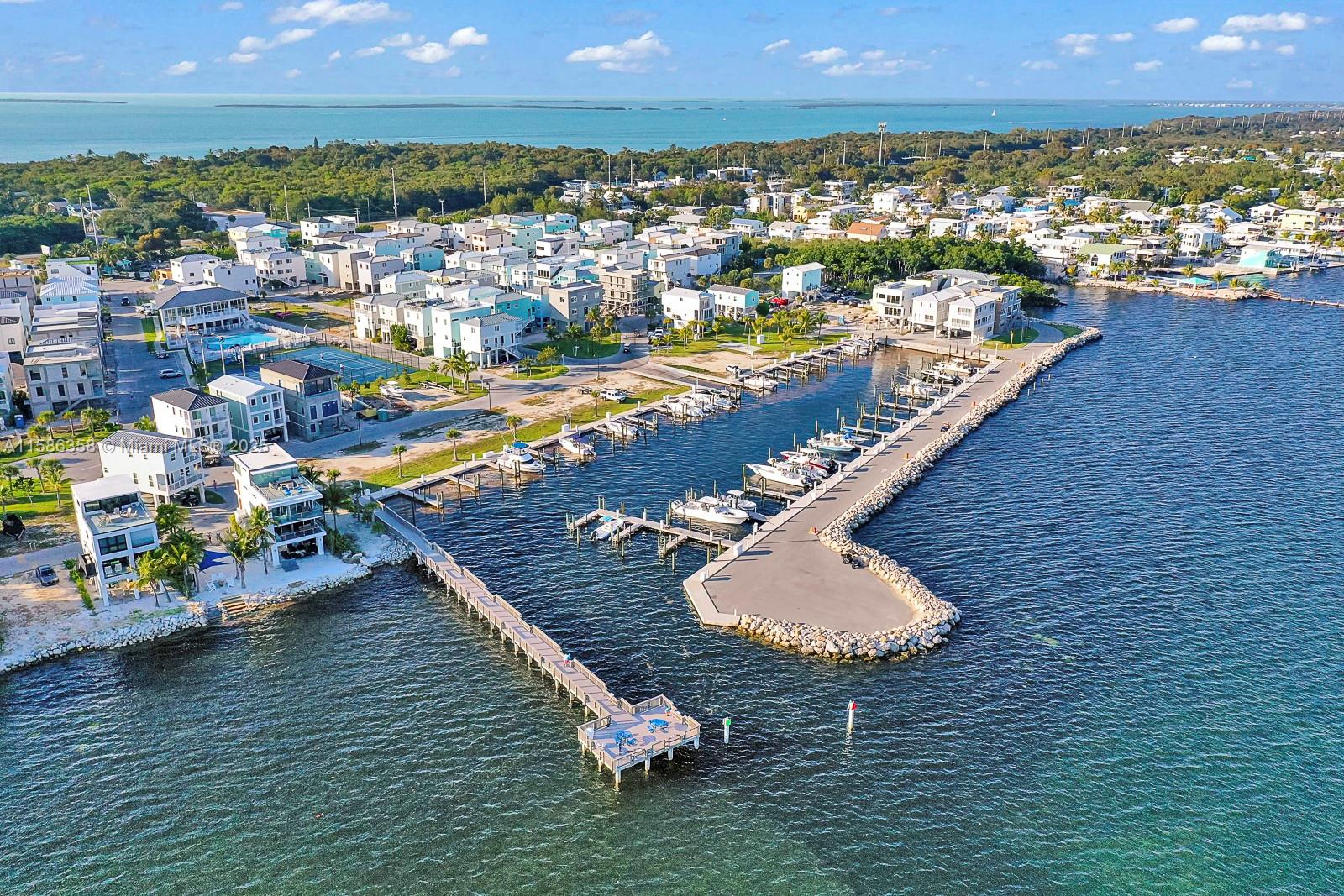 94825 Overseas Hwy Property Photo 1