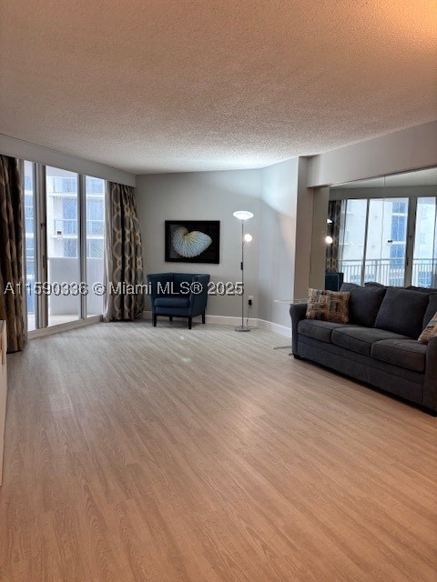 17375 Collins Ave 705 Property Photo 7