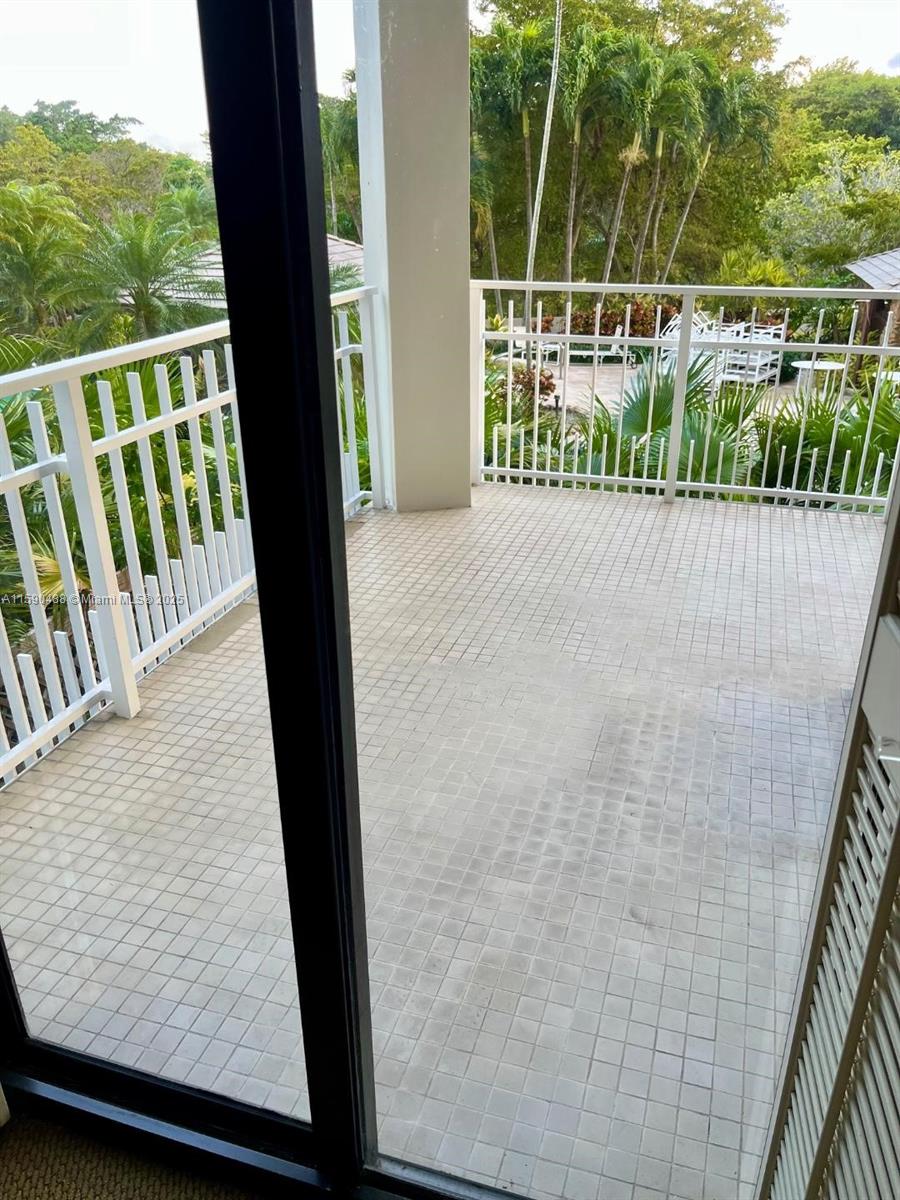 1000 Quayside Te 410 Property Photo 17