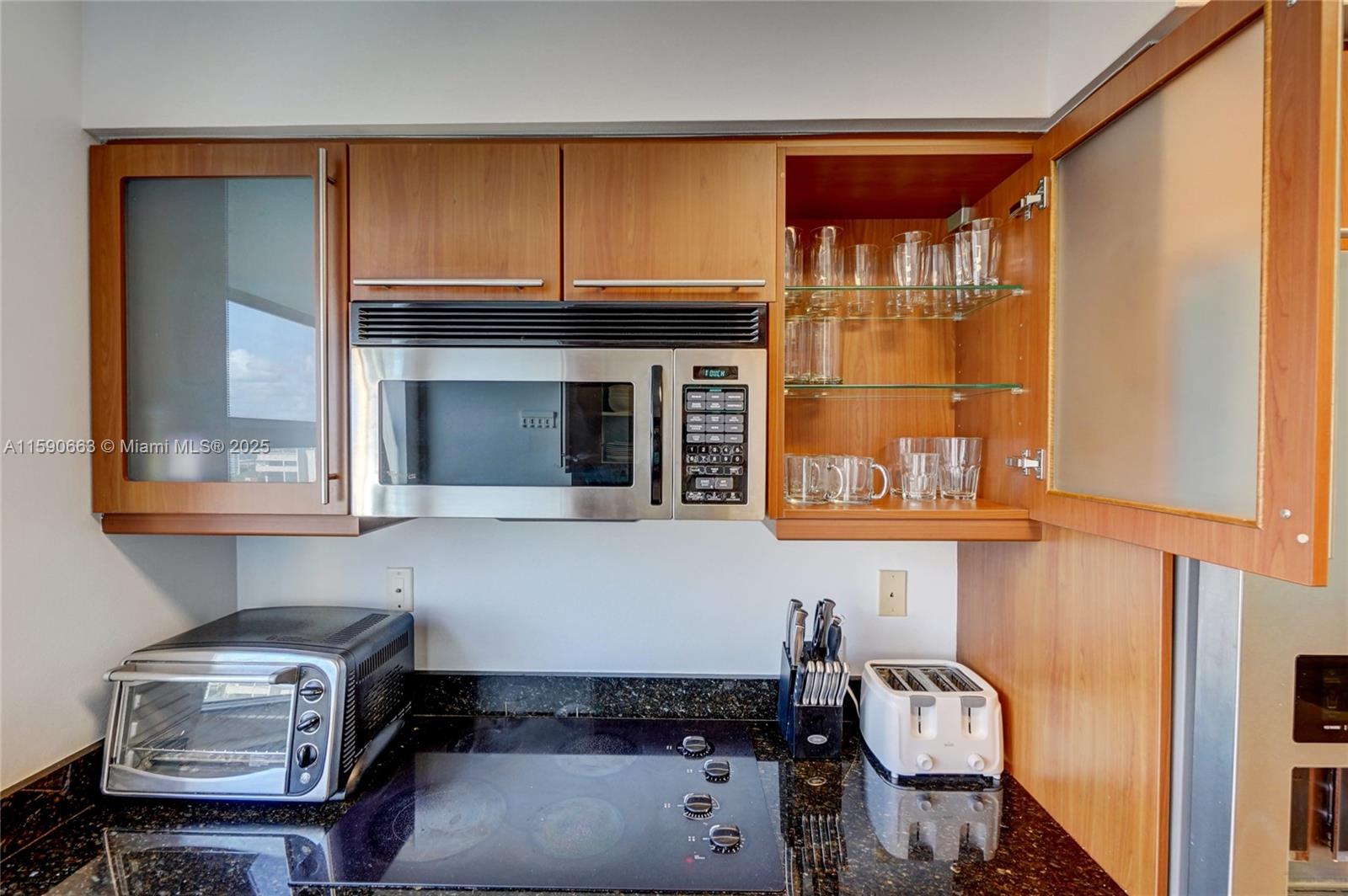 2080 S Ocean Dr 1702 Property Photo 11