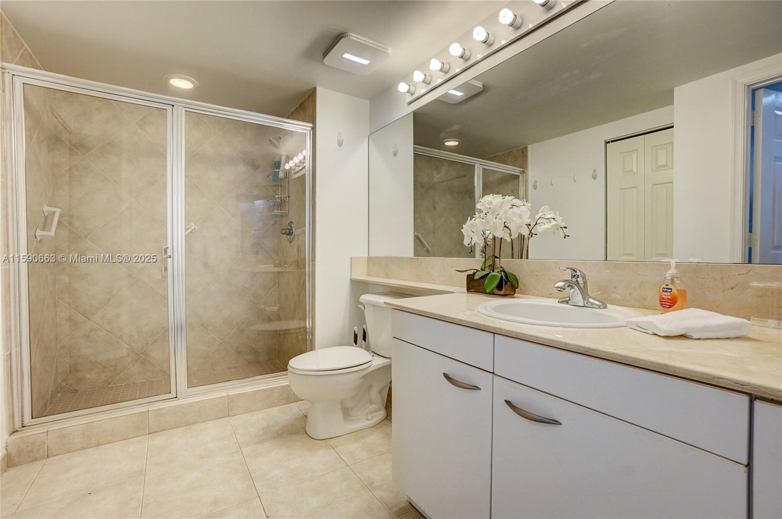 2080 S Ocean Dr 1702 Property Photo 20