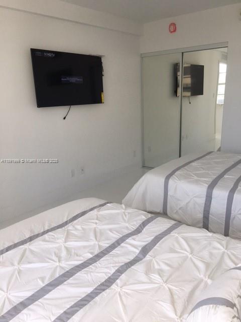 100 Lincoln Rd 711 Property Photo 9