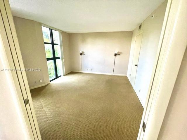 1000 Quayside Te 410 Property Photo 15
