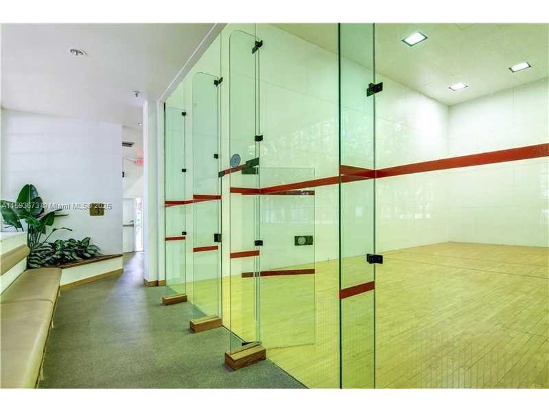 1000 Quayside Te 410 Property Photo 32