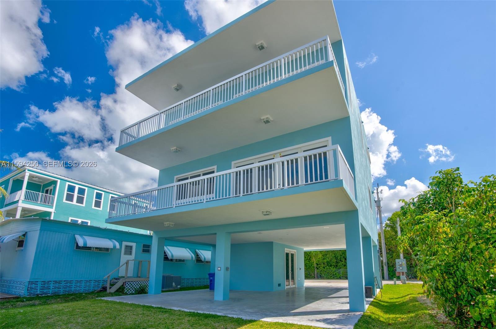84 Coral Way Property Photo 41