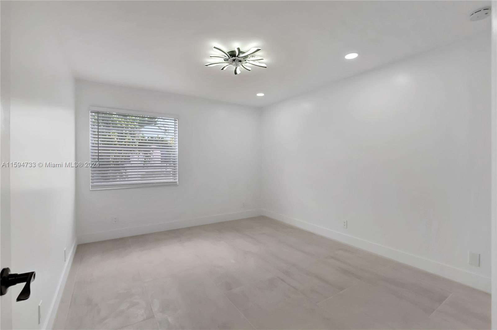 708 Normandy O 708 Property Photo 26