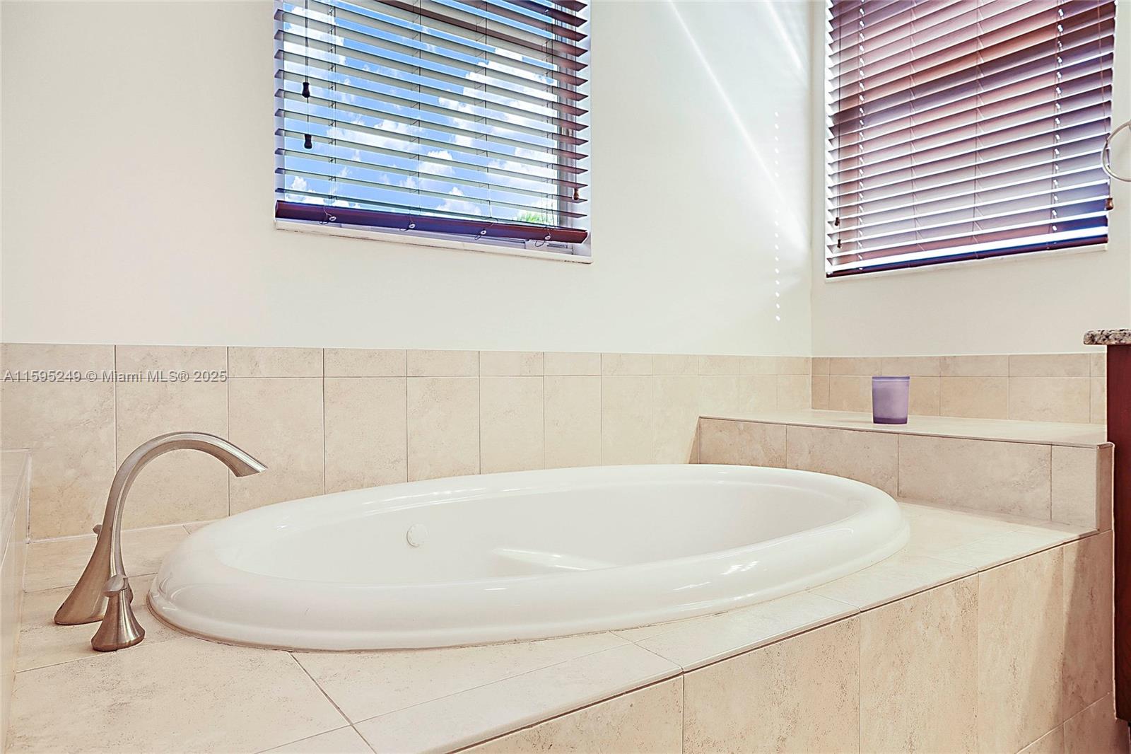 152 Umbrella Pl Property Photo 29
