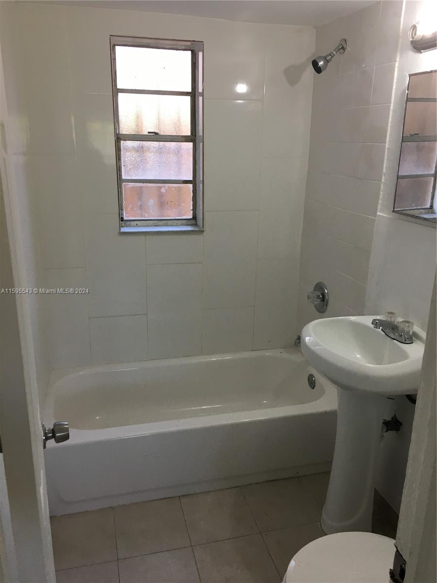 5600 Nw 7th Ct 17 Property Photo 1