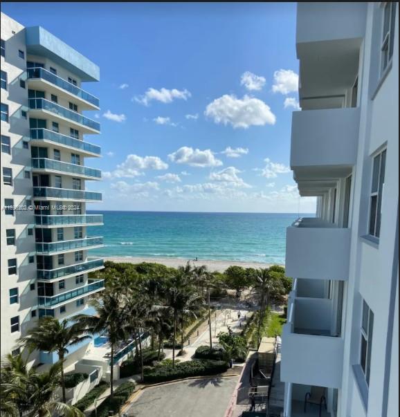 9195 Collins Ave 811 Property Photo 1