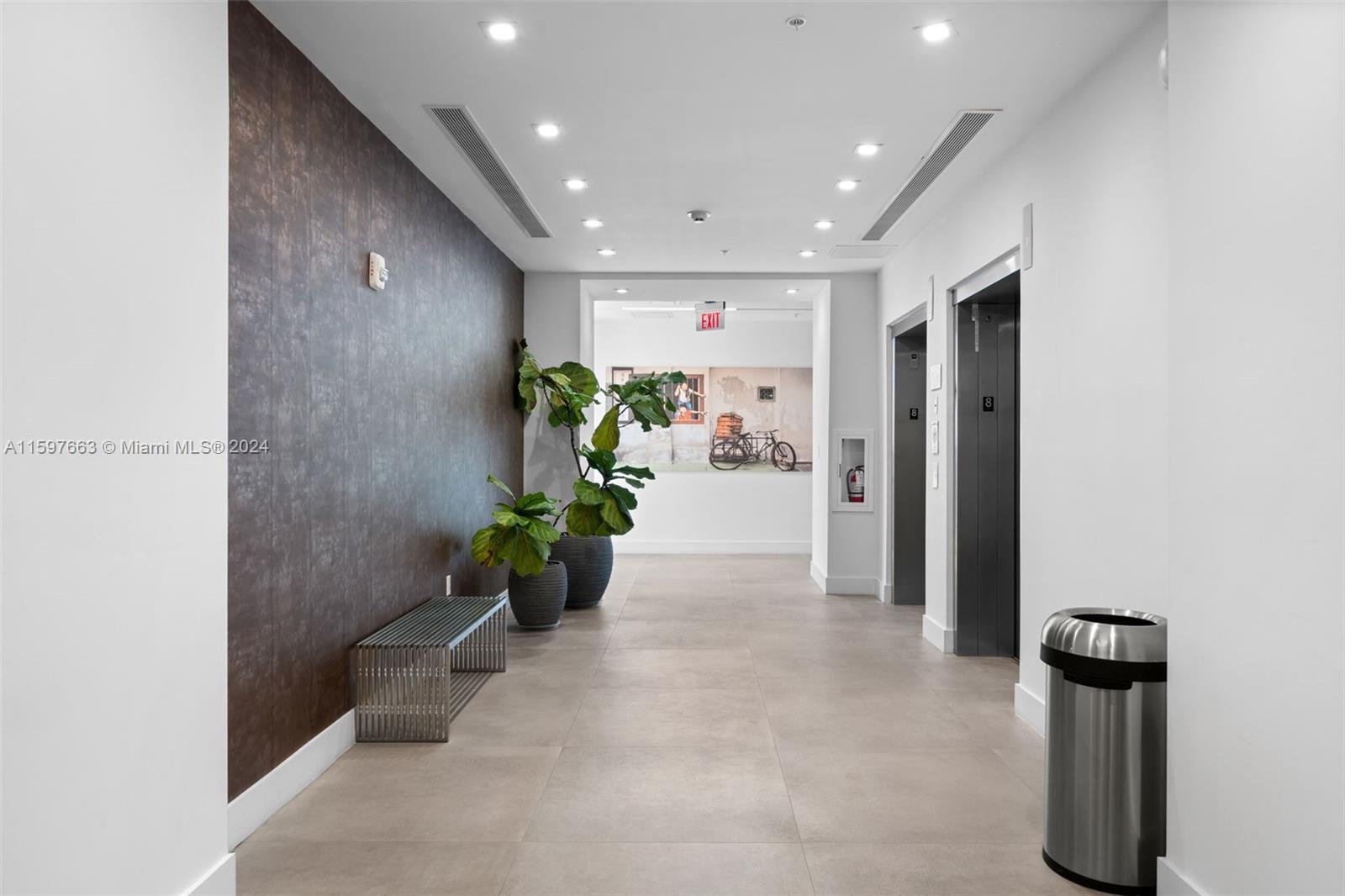 800 Se 4th Ave 817 Property Photo 3