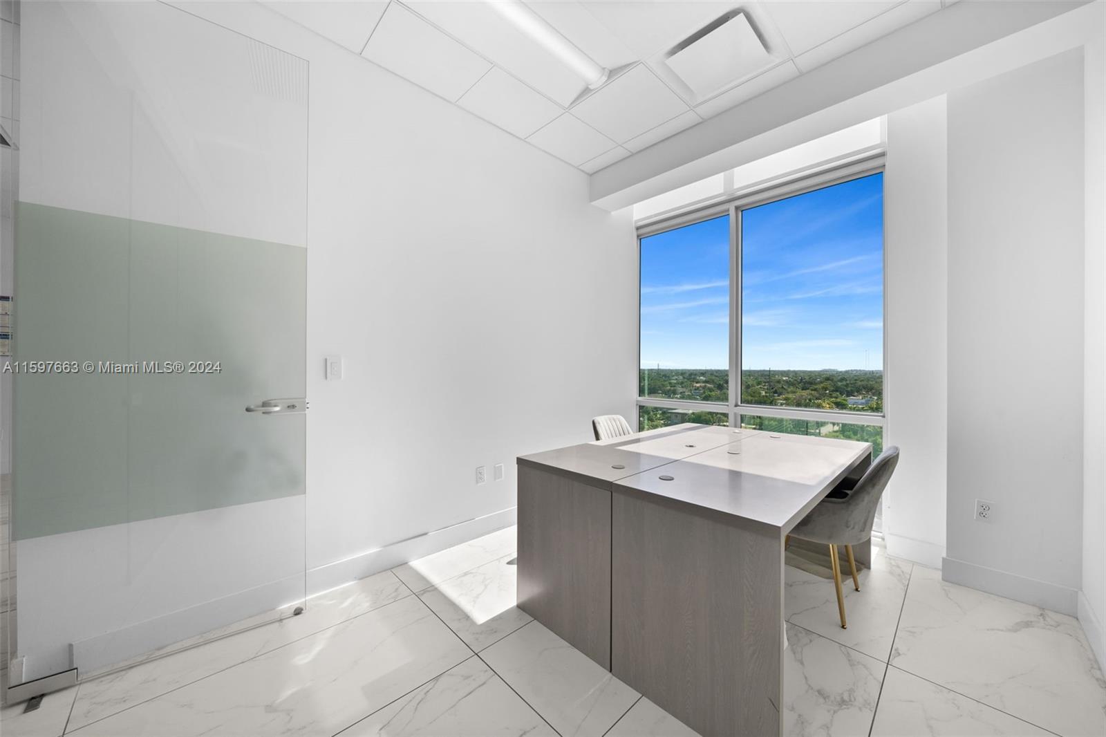 800 Se 4th Ave 817 Property Photo 6