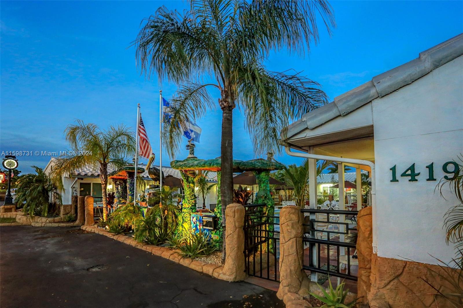 1411 S Federal Hwy Property Photo 1