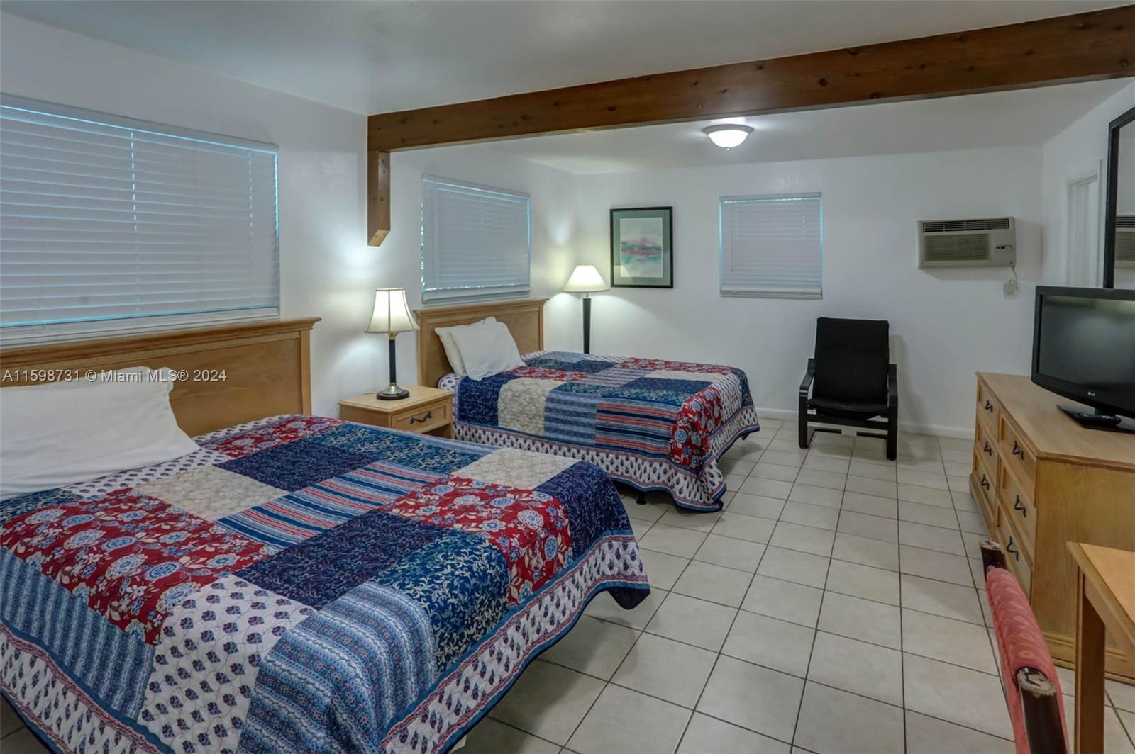 1411 S Federal Hwy Property Photo 35