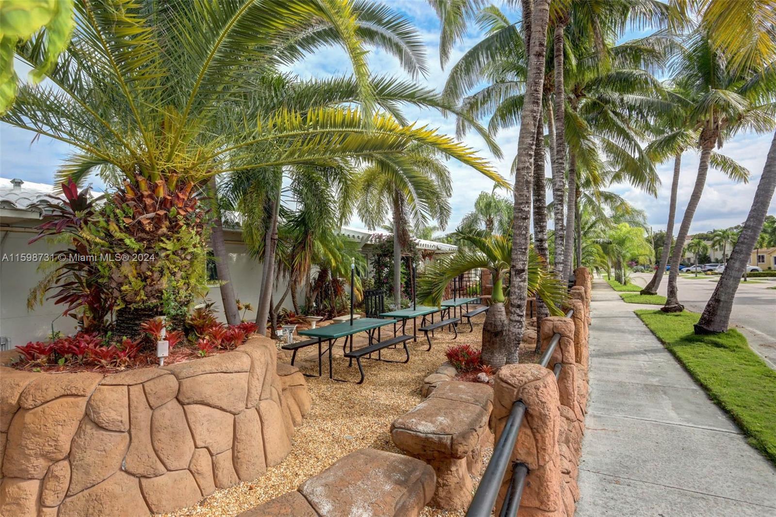 1411 S Federal Hwy Property Photo 59