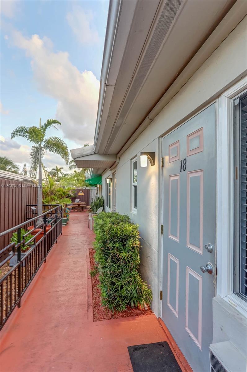 1411 S Federal Hwy Property Photo 77