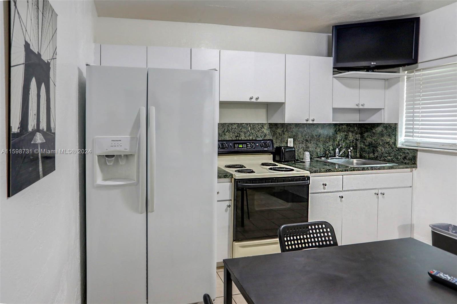 1411 S Federal Hwy Property Photo 78