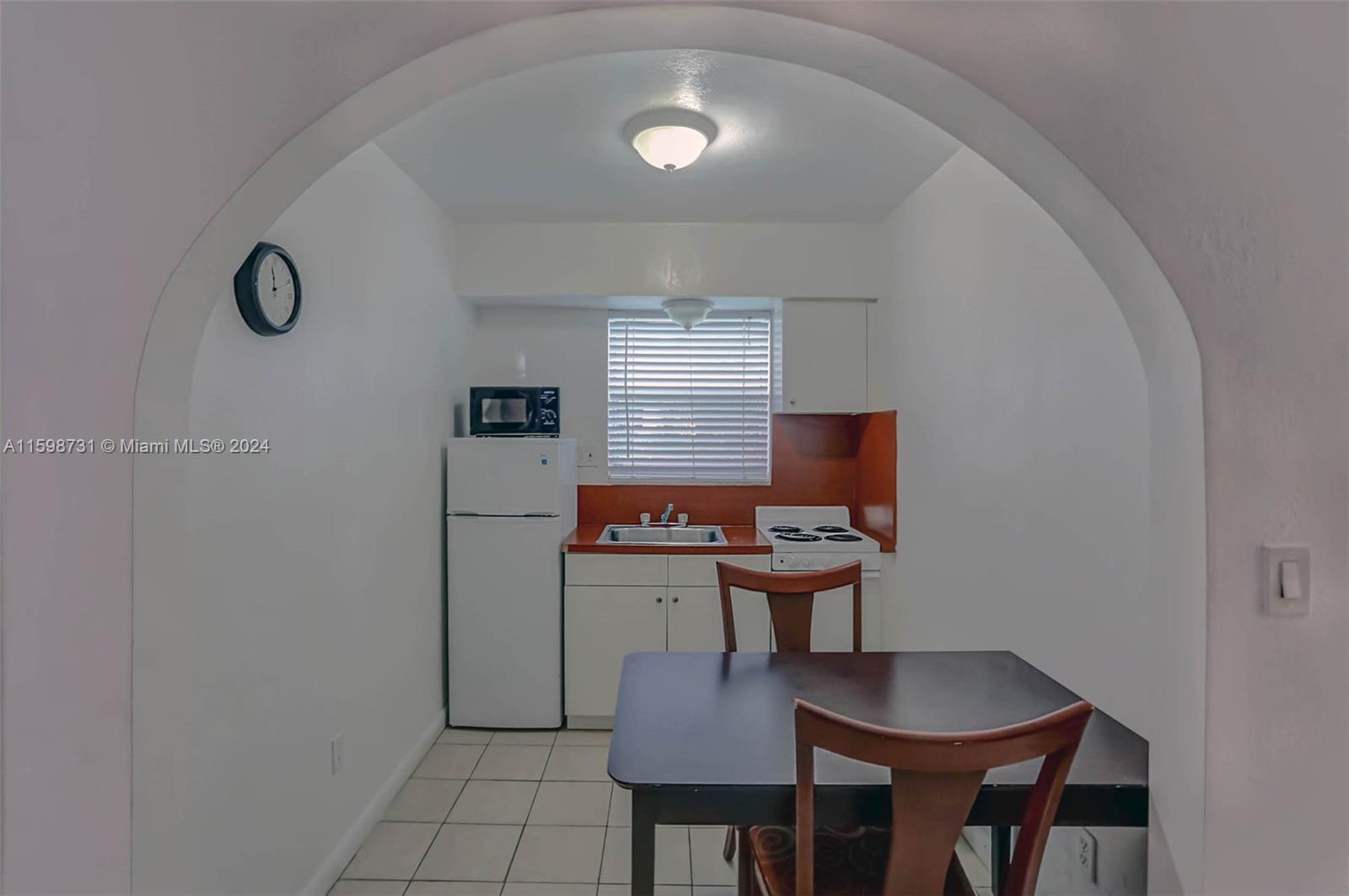 1411 S Federal Hwy Property Photo 86