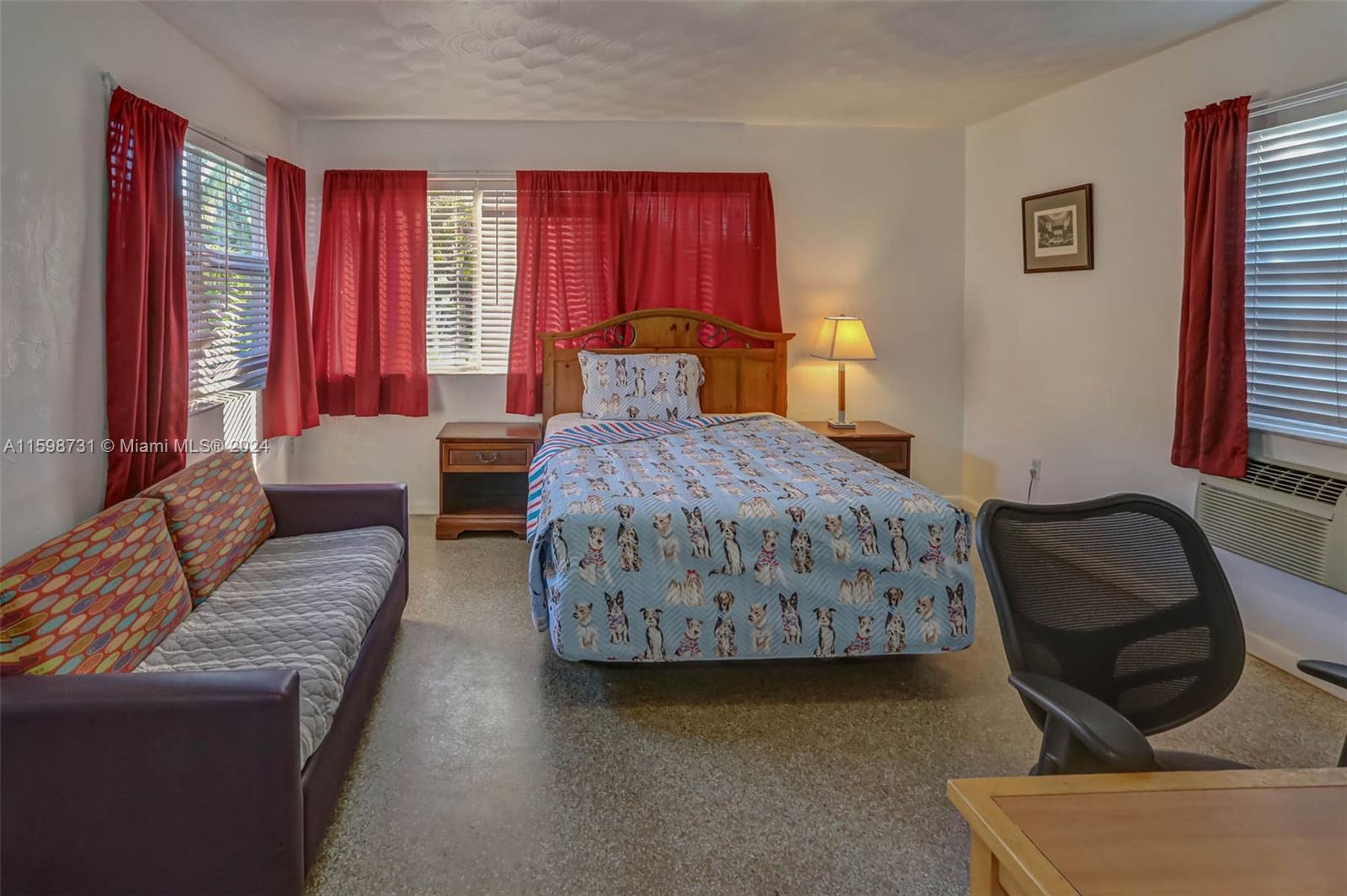 1411 S Federal Hwy Property Photo 94