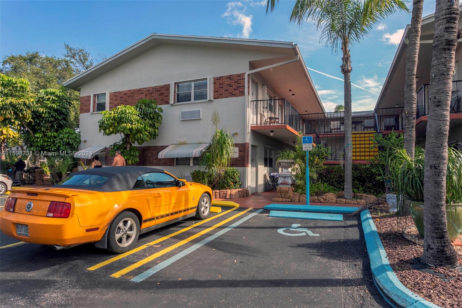 1411 S Federal Hwy Property Photo 97