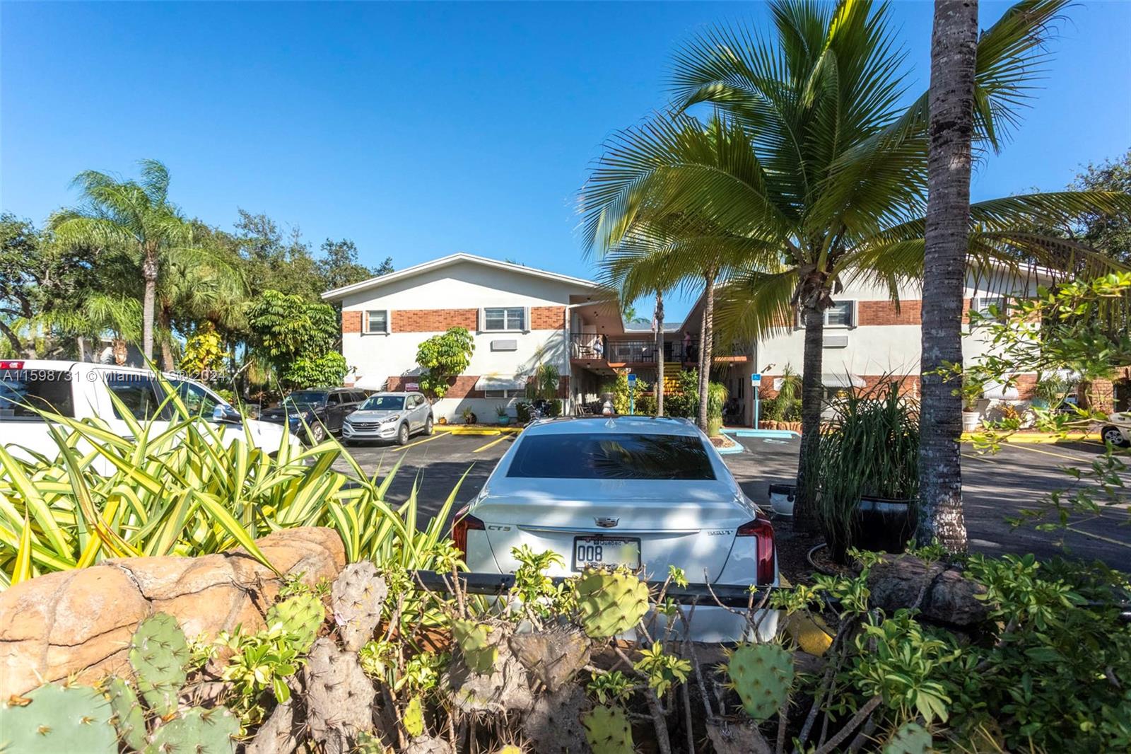 1411 S Federal Hwy Property Photo 100