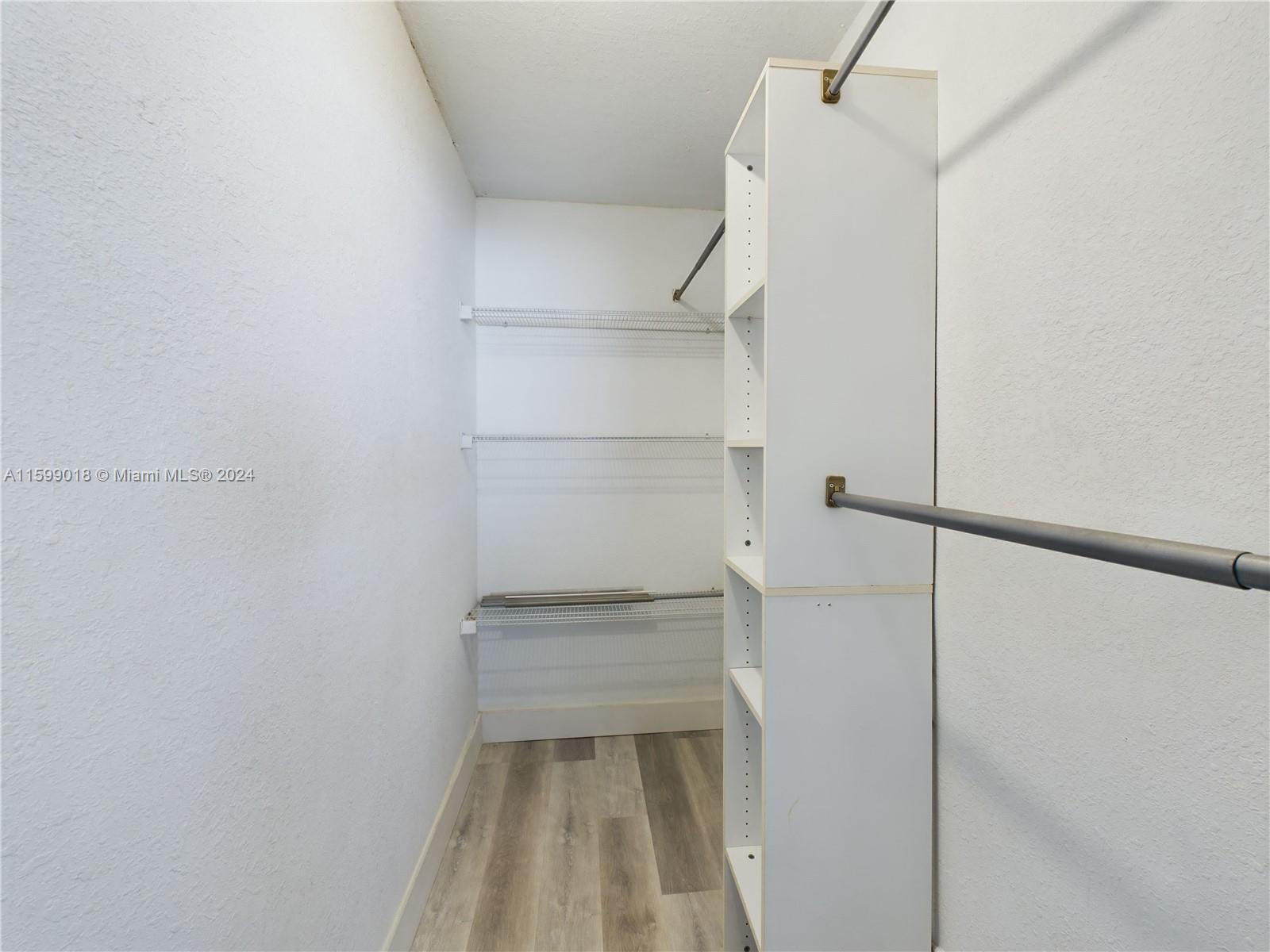 18890 Nw 57th Ave 112 Property Photo 12