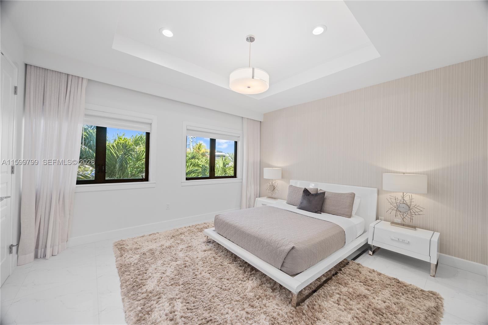 A11599799 Property Photo 36
