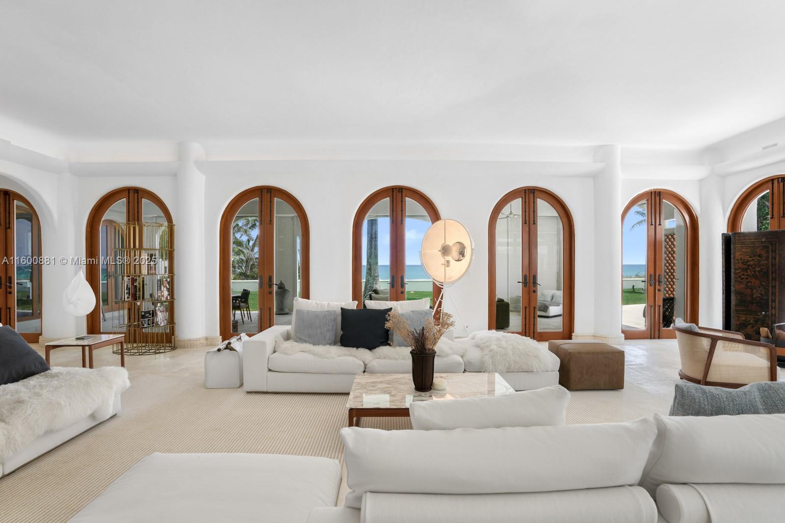 387 Ocean Blvd Property Photo 15